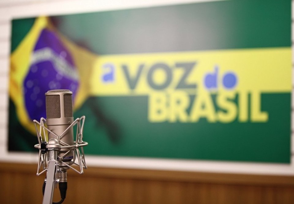Main 161517 voz brasil